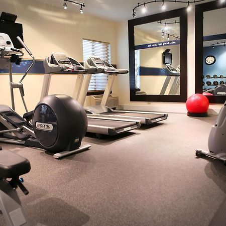 Hampton Inn Eau Claire Esterno foto