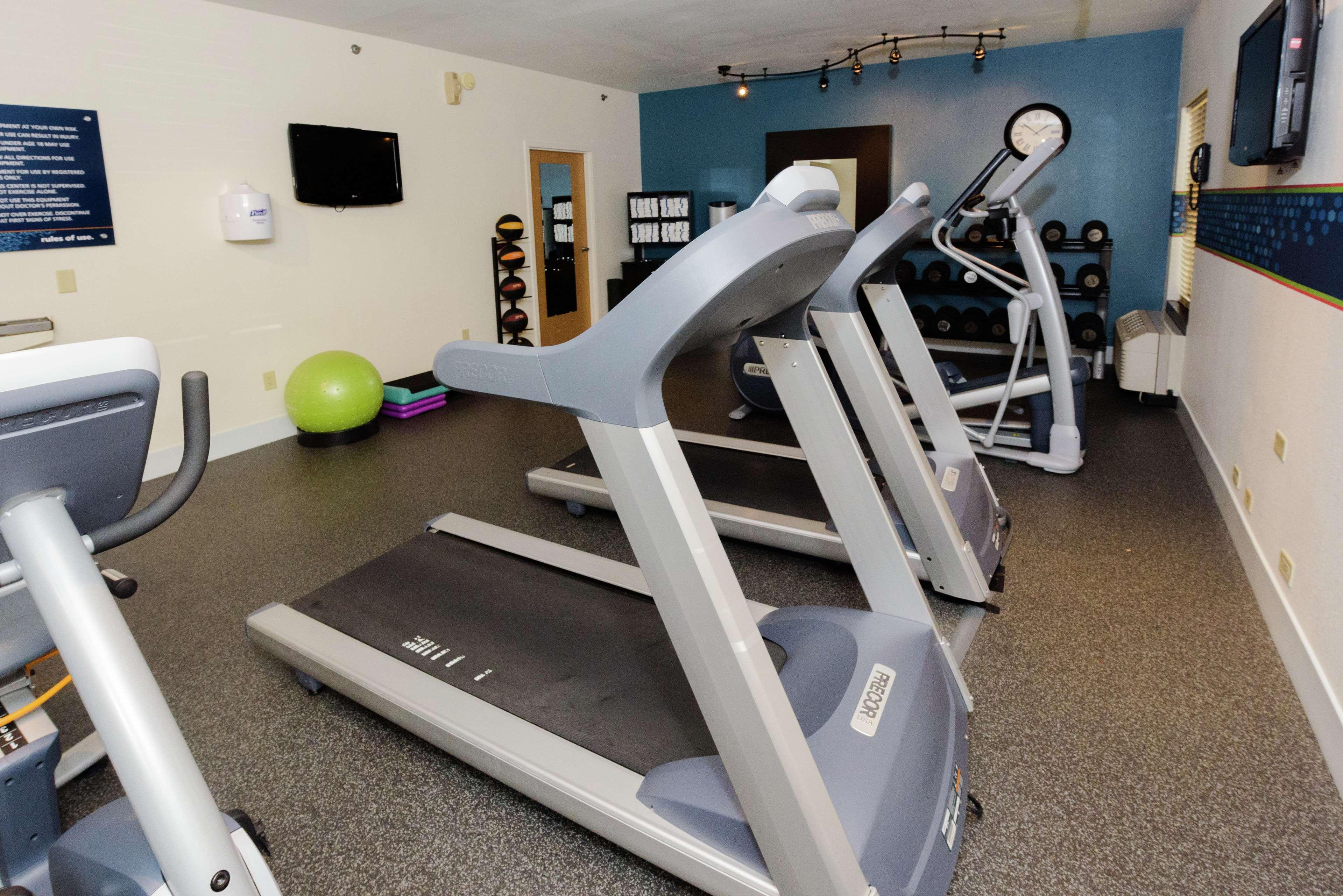 Hampton Inn Eau Claire Esterno foto