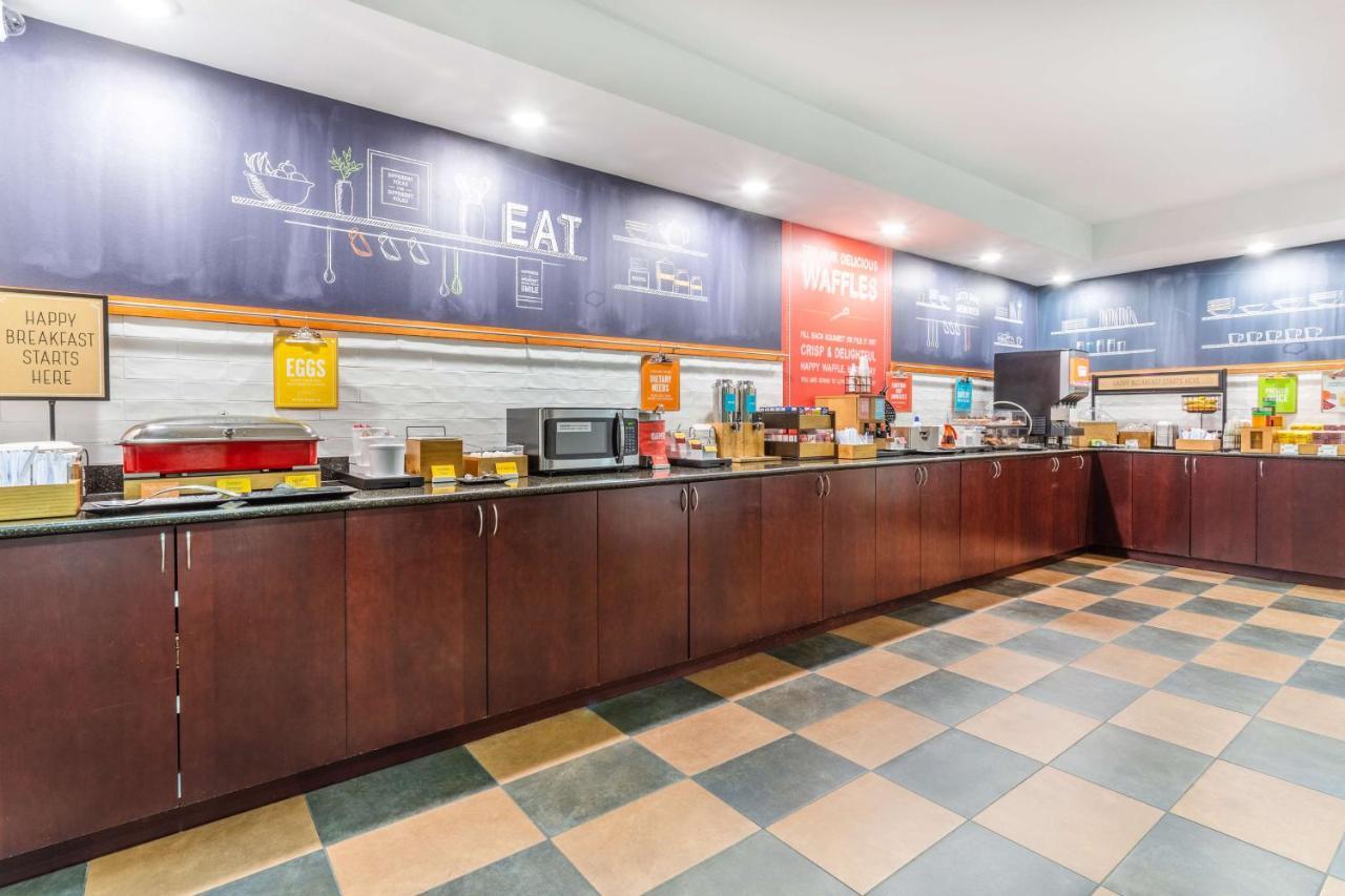 Hampton Inn Eau Claire Esterno foto
