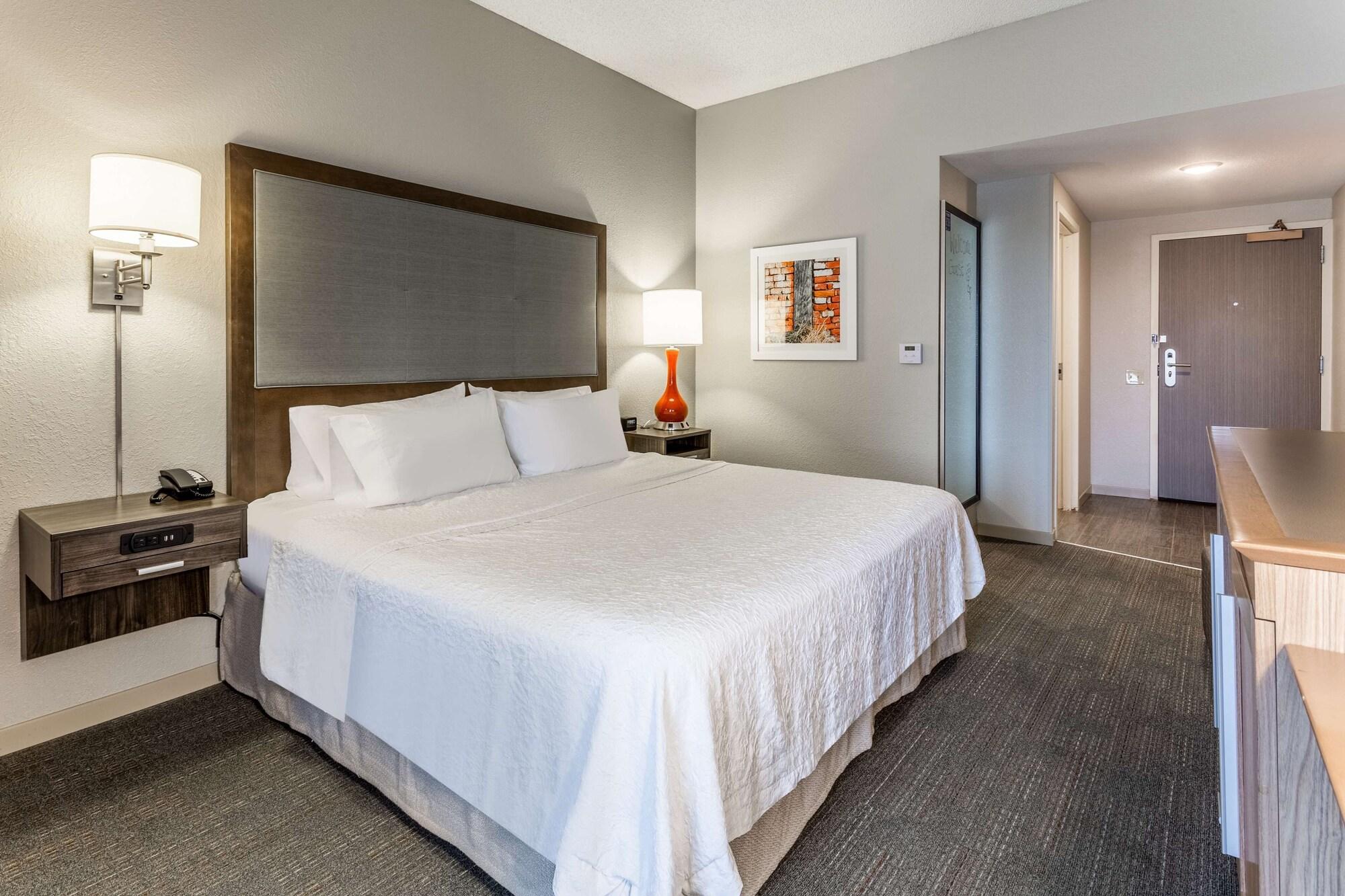 Hampton Inn Eau Claire Esterno foto