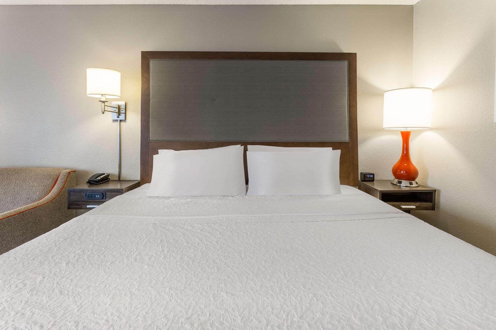 Hampton Inn Eau Claire Esterno foto