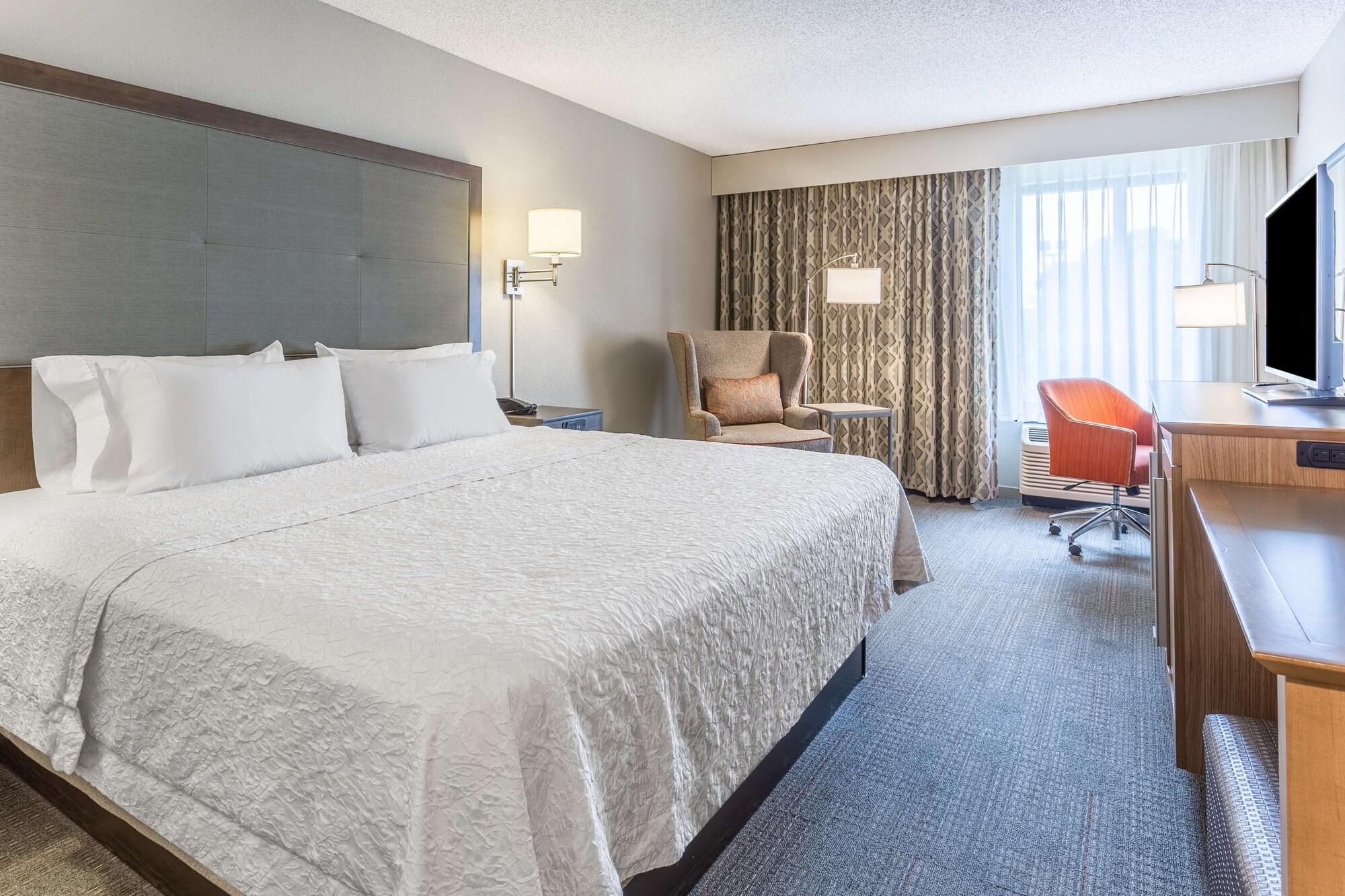 Hampton Inn Eau Claire Esterno foto
