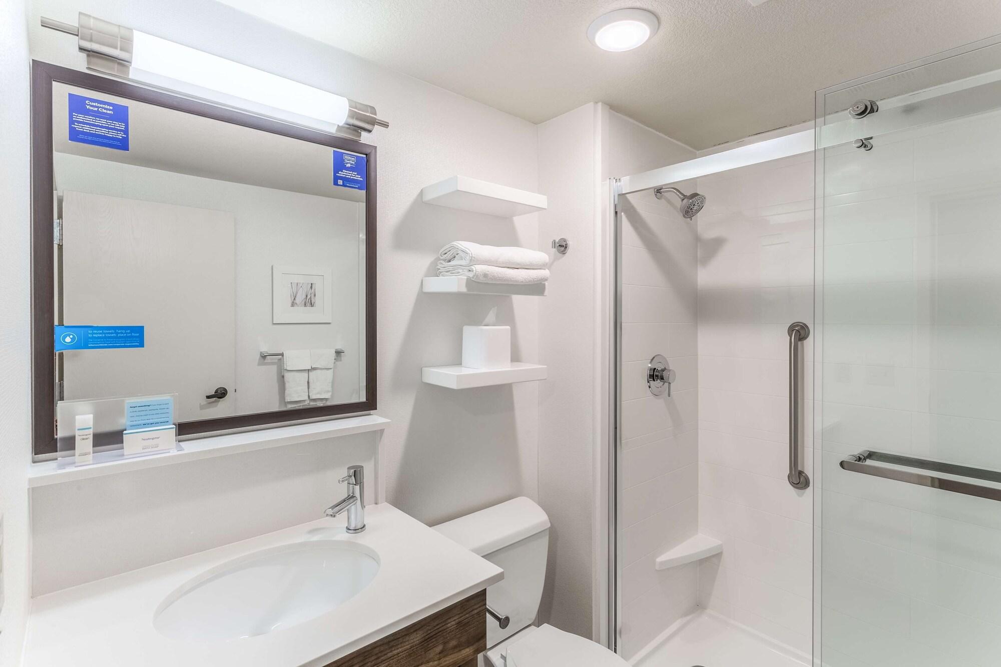 Hampton Inn Eau Claire Esterno foto