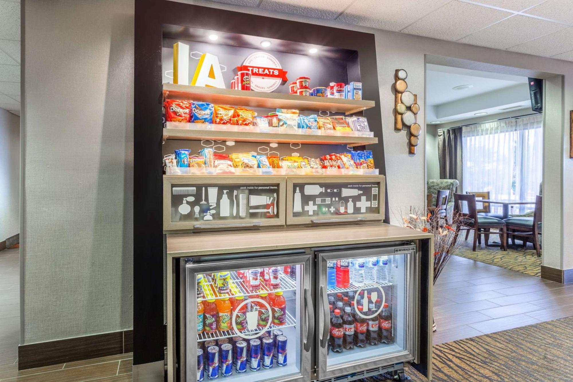 Hampton Inn Eau Claire Esterno foto